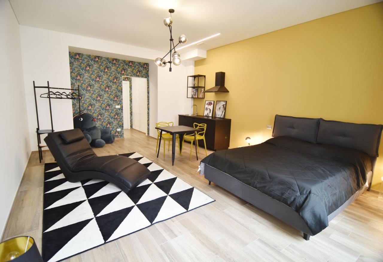 Apartment Roma 141 *